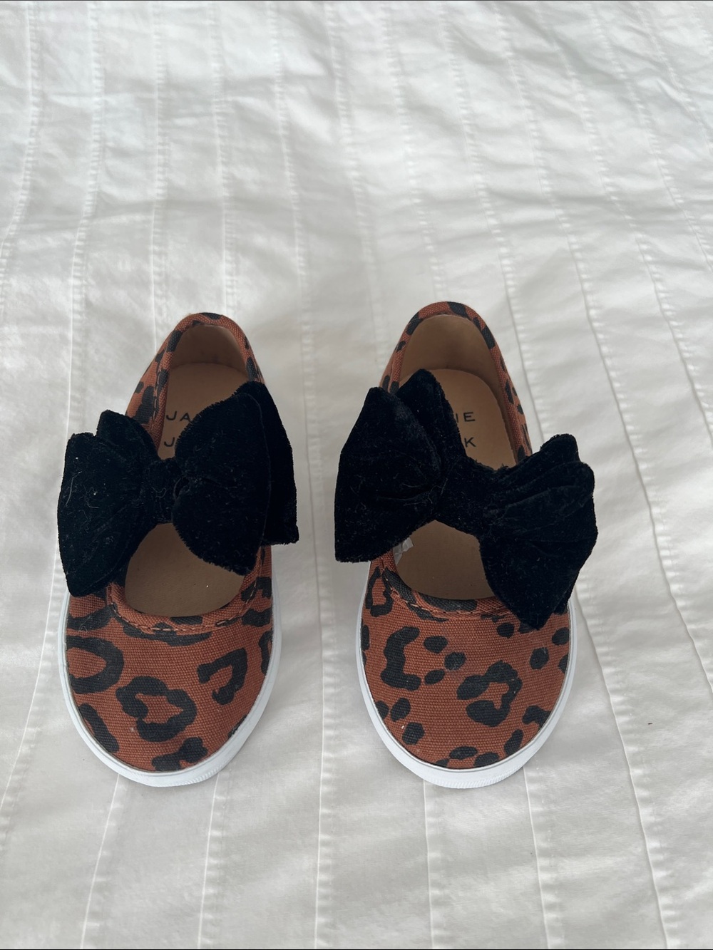 Janie and Jack Leopard Print Slip-Ons with Black Velvet Bows